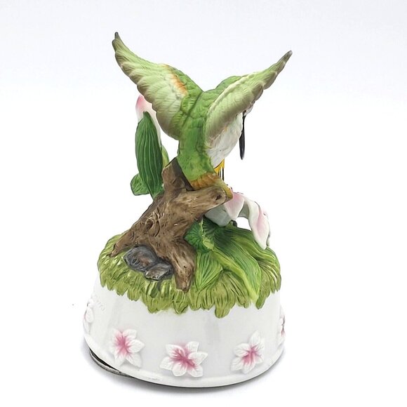 Seymour Mann M. Bernini Porcelain Music Box–Hummingbird–Somewhere My Love - Picture 4 of 6